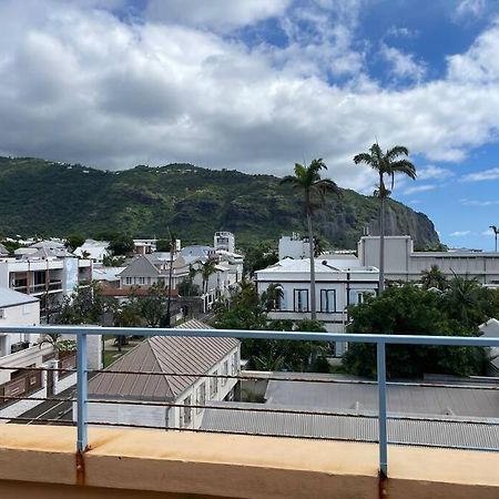 Rare ! Spacieux T3 En Roof-Top Au Barachois - 2 Ch Climatisees - 6 Couchages - Proche Aeroport Saint-Denis Dış mekan fotoğraf