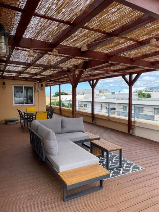 Rare ! Spacieux T3 En Roof-Top Au Barachois - 2 Ch Climatisees - 6 Couchages - Proche Aeroport Saint-Denis Dış mekan fotoğraf